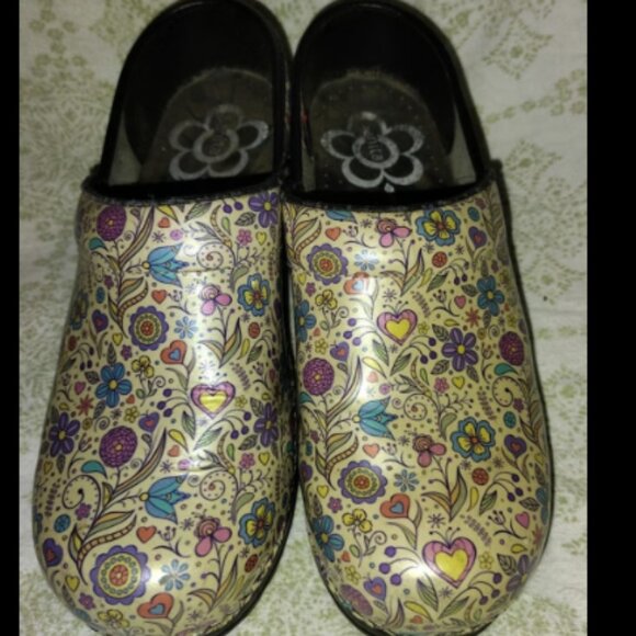 SANITA The Original Danish Clog Women's 37 US Size 6.5 / 7 Floral Pattern GUC. - Picture 1 of 8